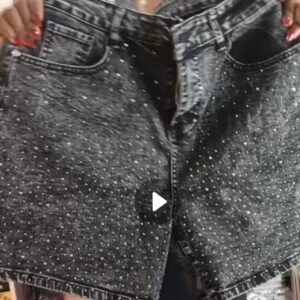 RHINESTONE SHORT JEANS 0142 SIZE 34